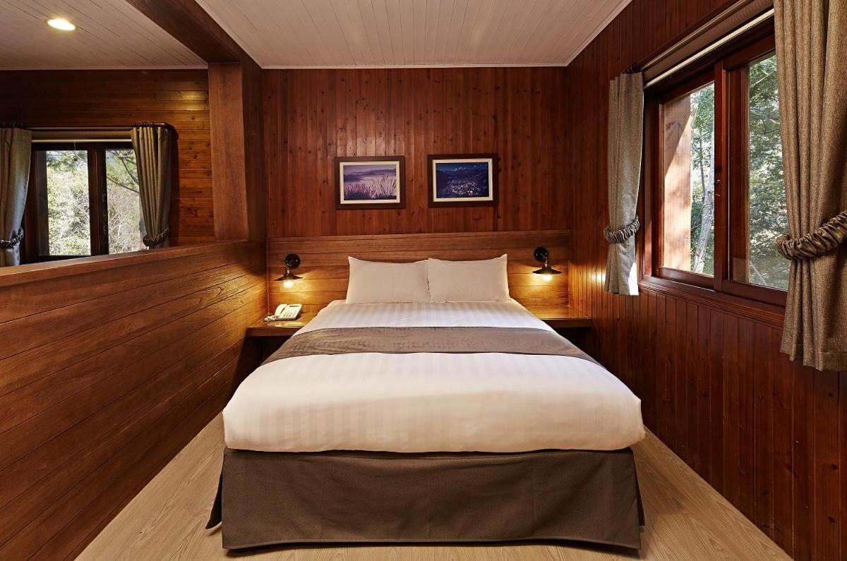 Taichung Business Hotel - Immortals Hills Heping  Extérieur photo